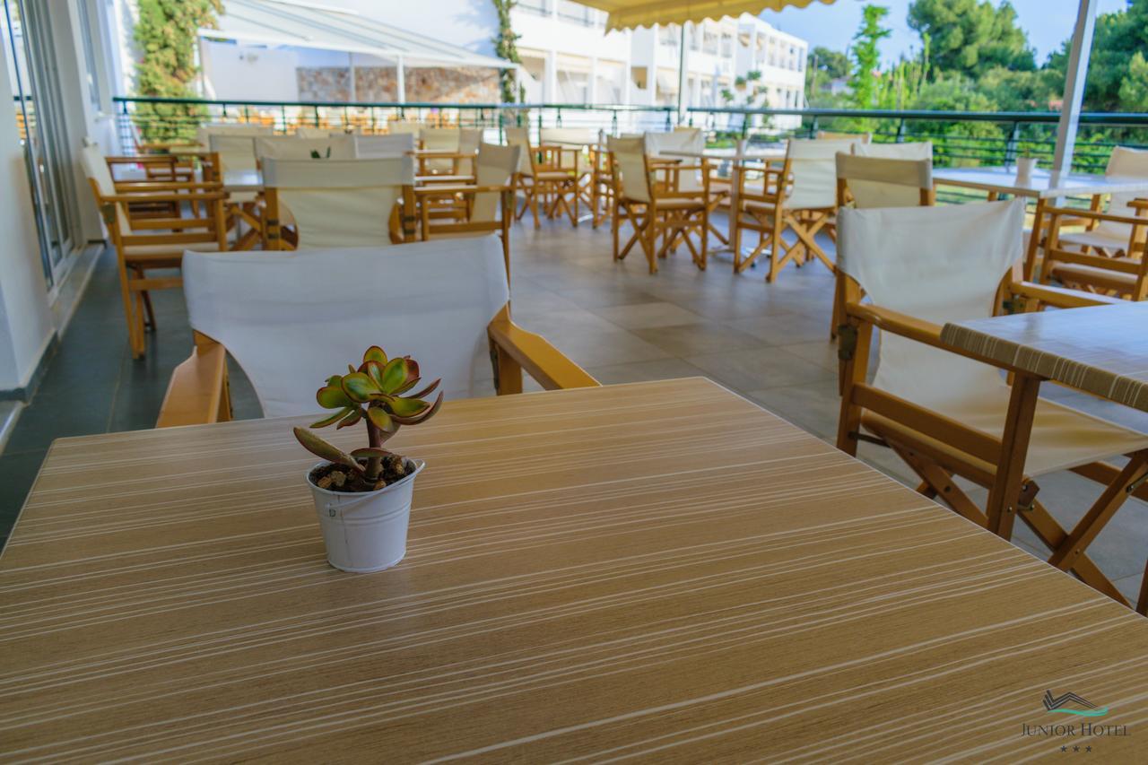 איריה Junior Hotel מראה חיצוני תמונה